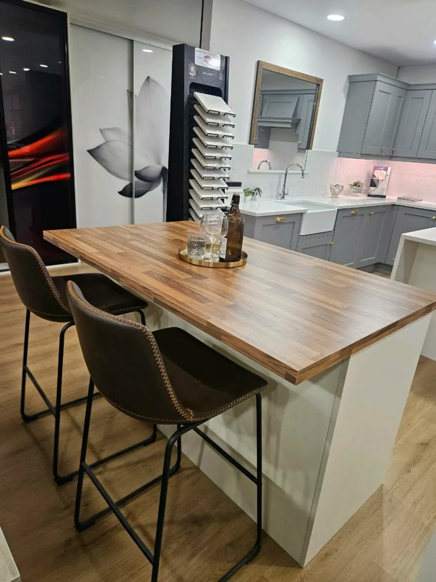 Brand new Kitchen islands - Image 3