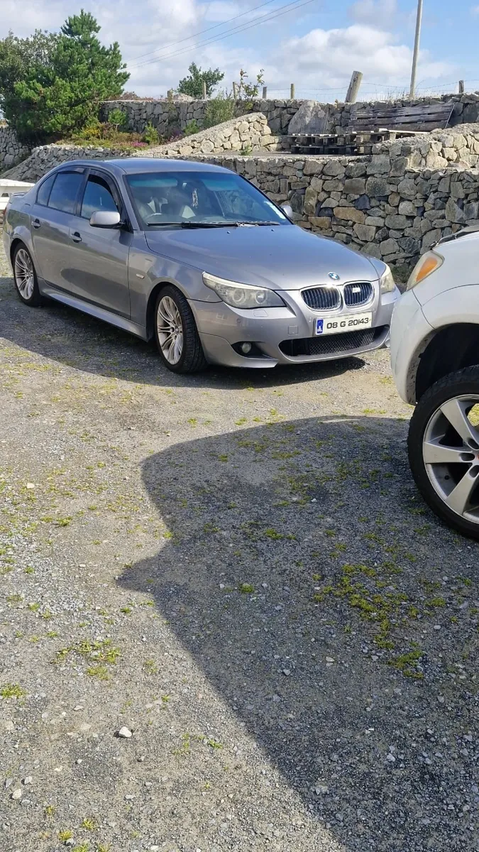 BMW 5-Series 2008 - Image 2