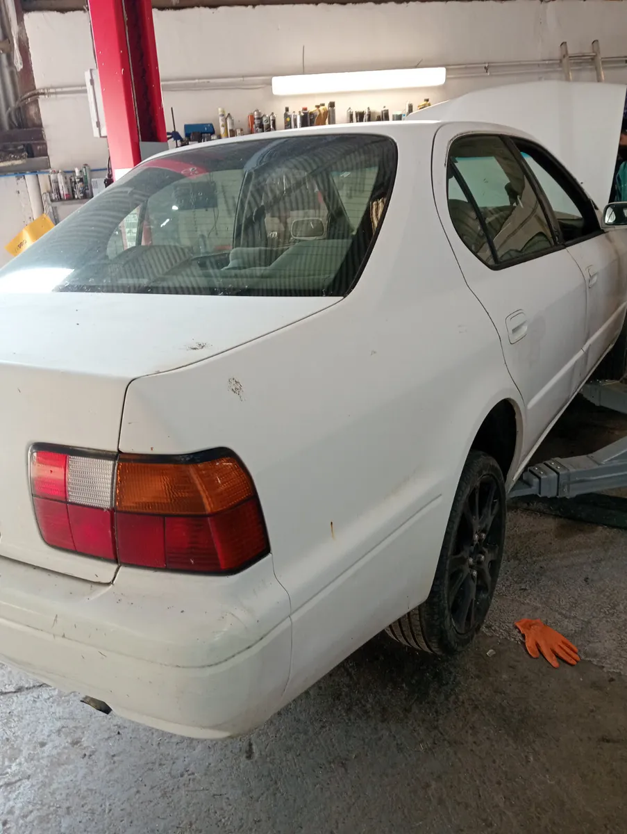 Toyota Camry 1997 - Image 2
