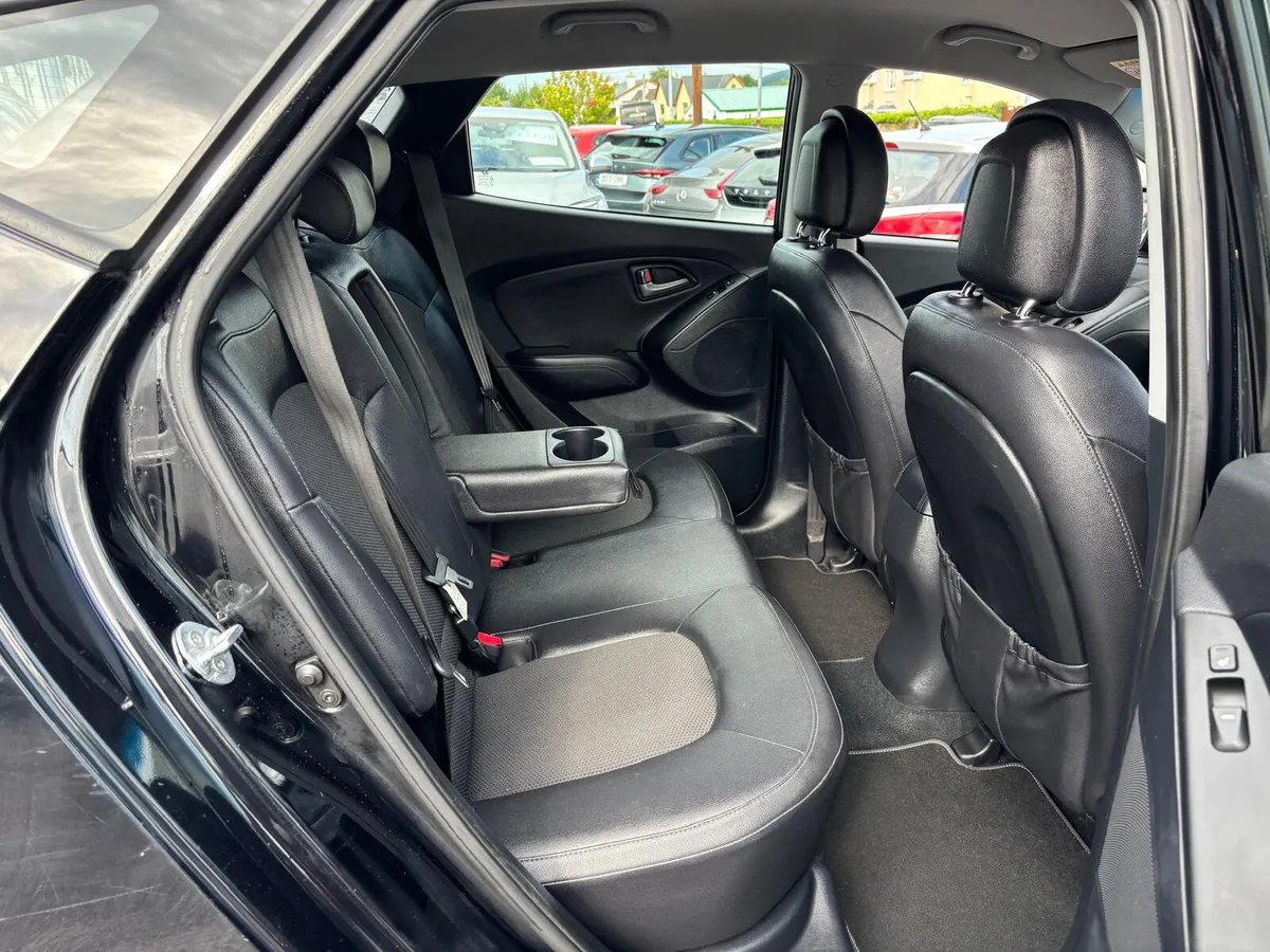 Hyundai ix35 2015  EXECUTIVE  DIESEL  NEW  NCT - Image 4
