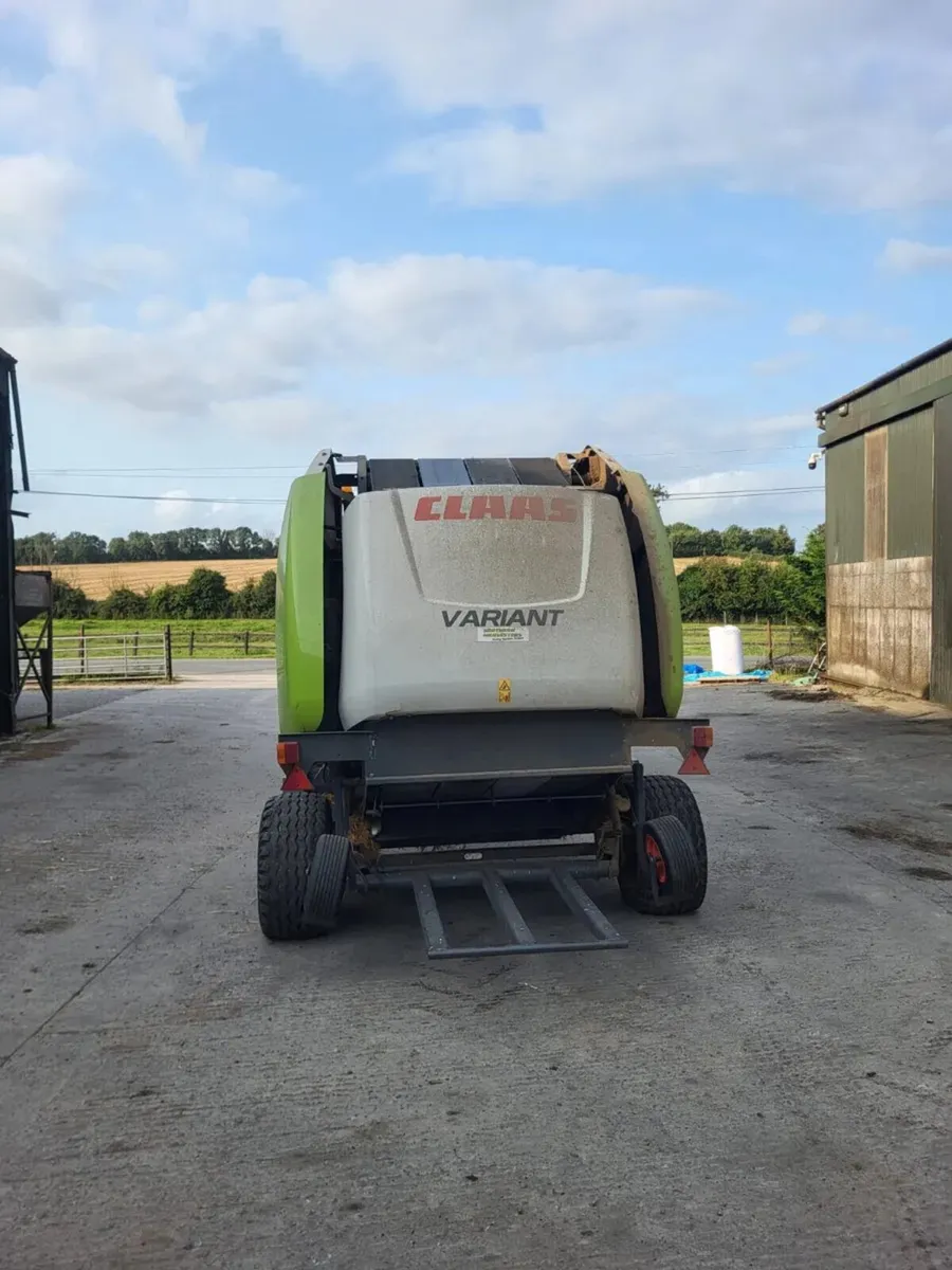 CLAAS VARIANT 360 ROUND BALER - Image 3