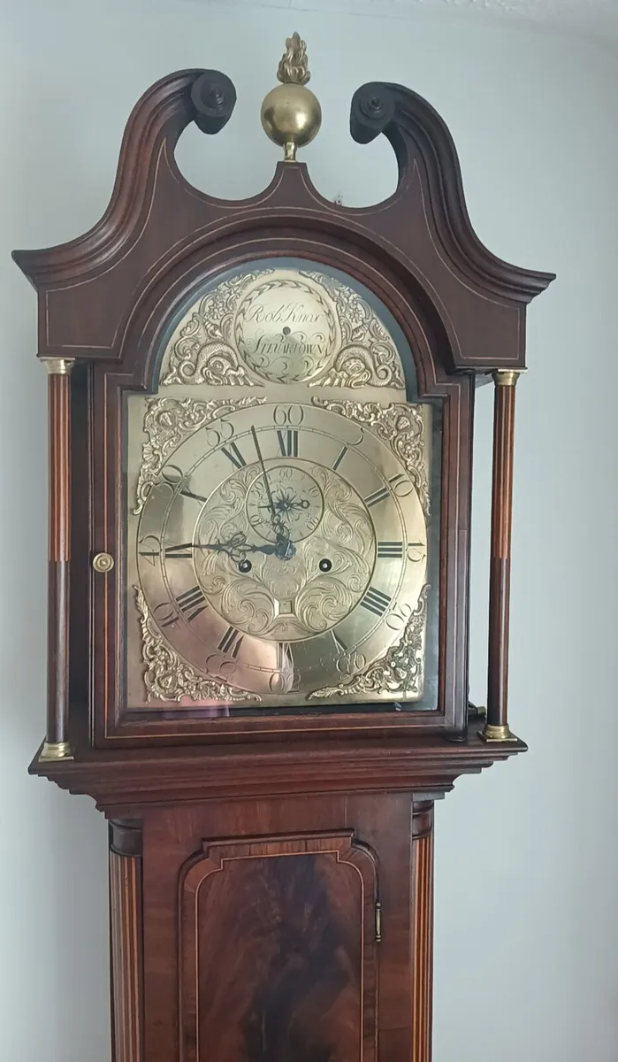 A tique clock - Image 1