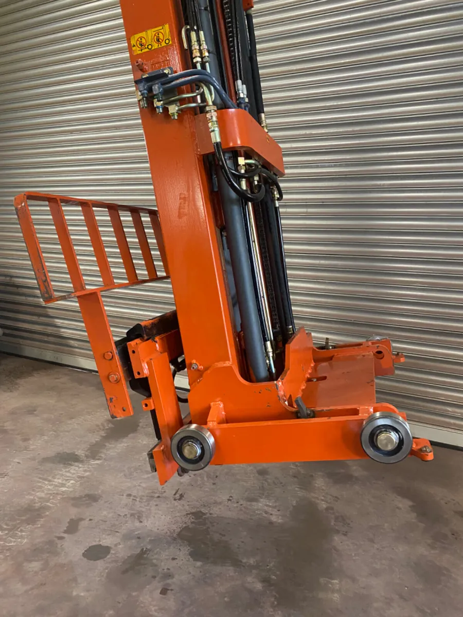 Forklift Repair / Maintenance - Image 2