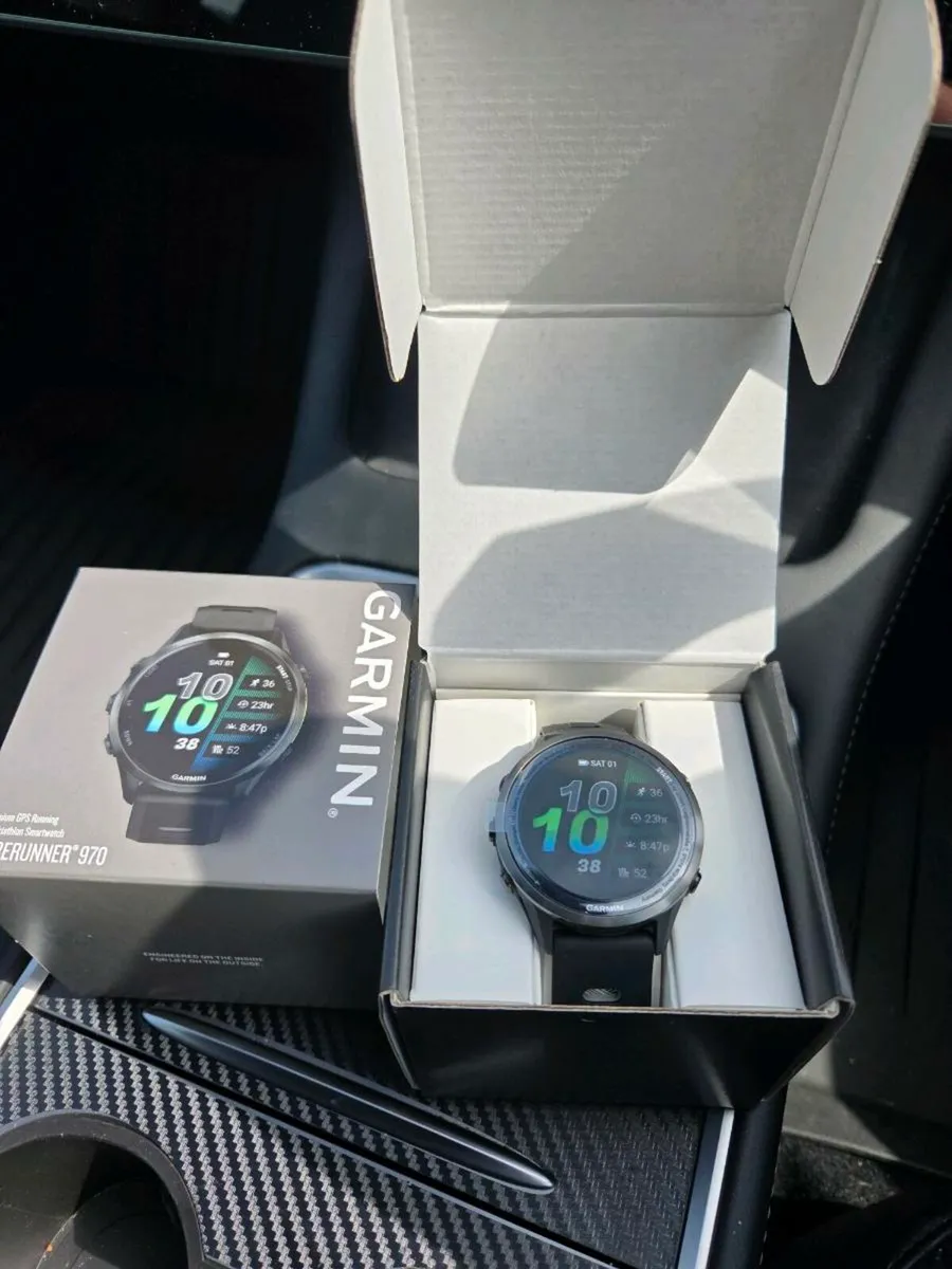 Garmin Forerunner 970 - Boxed with Receipt - Image 2