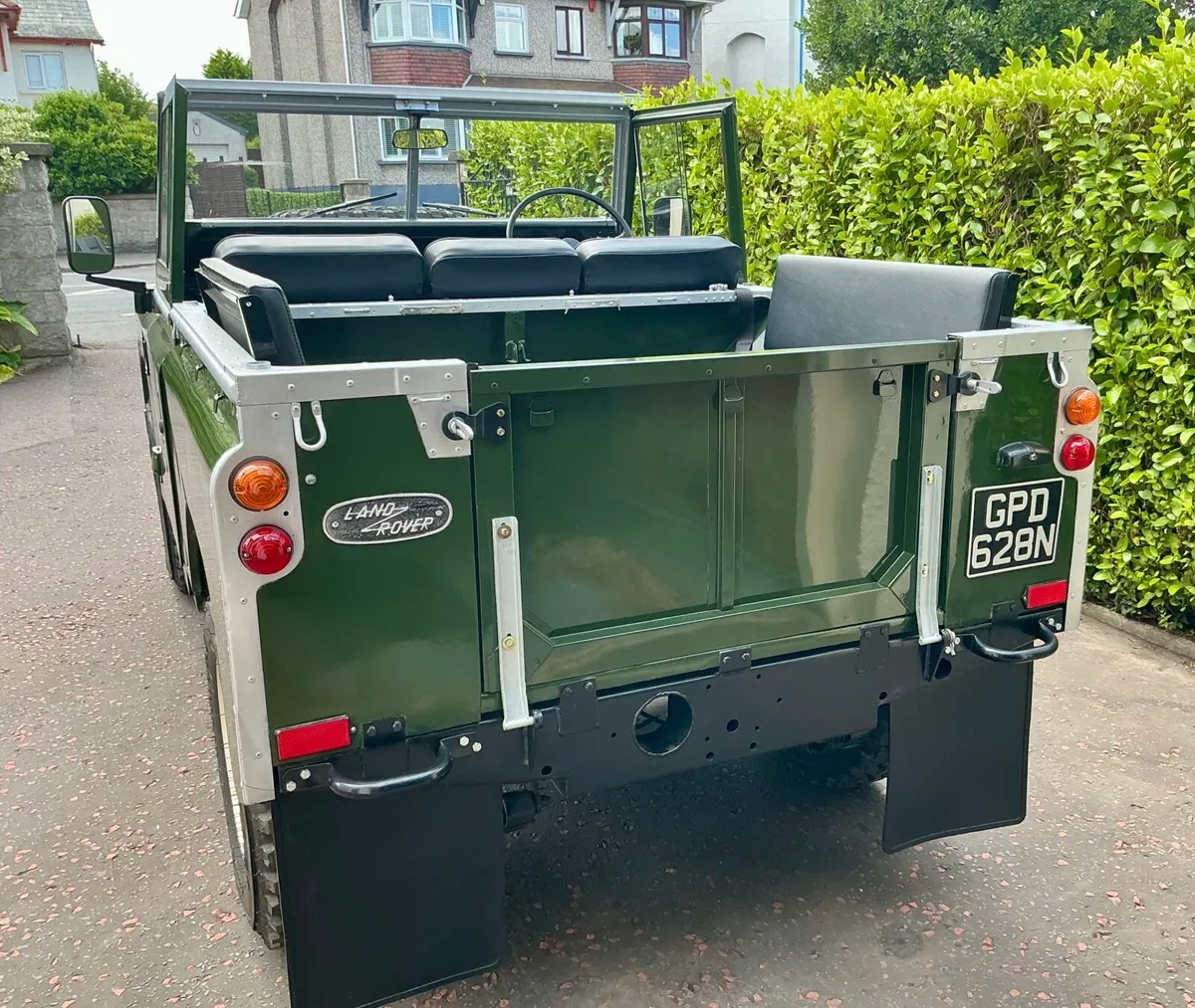 Land Rover Defender 1975 - Image 4