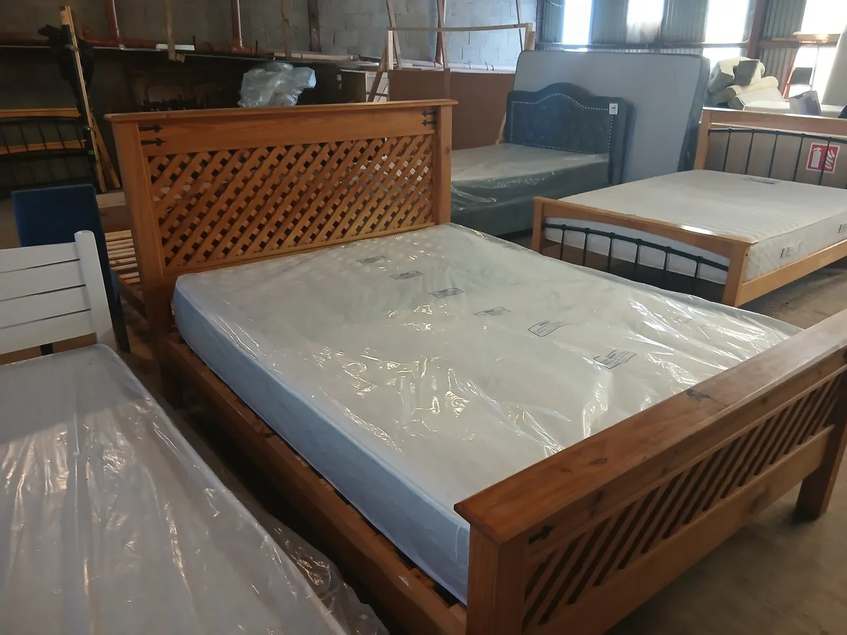 Bed set - Image 2