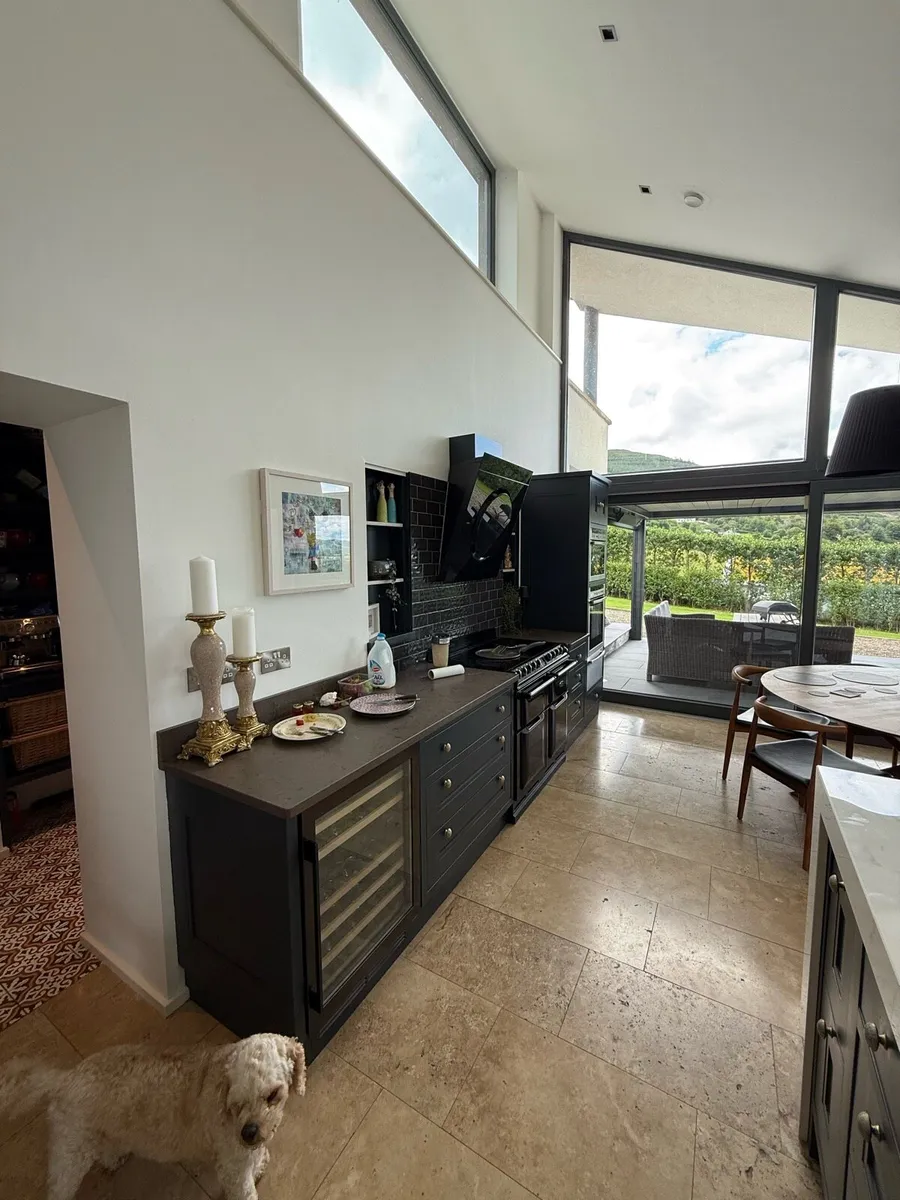 Kitchen - Image 2