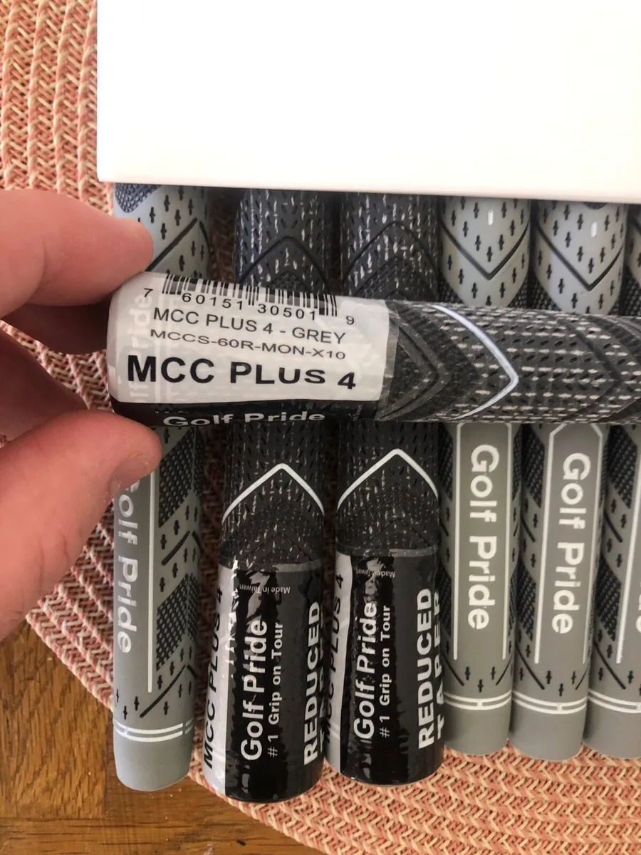 Set  of Golf Pride Grips ( Standard x 12 ) - Image 2
