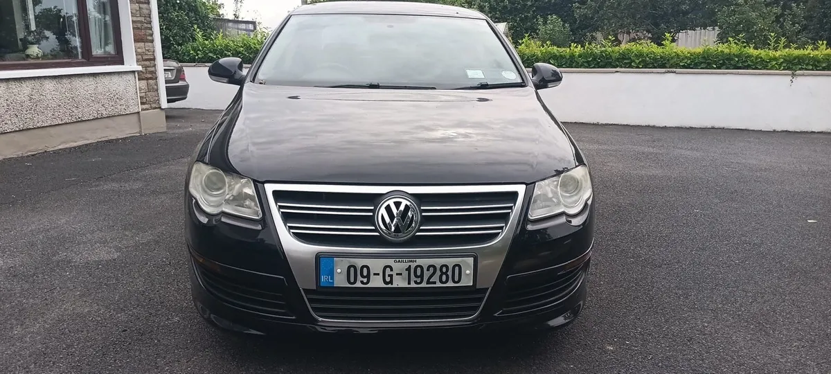 VW Passat - Image 1