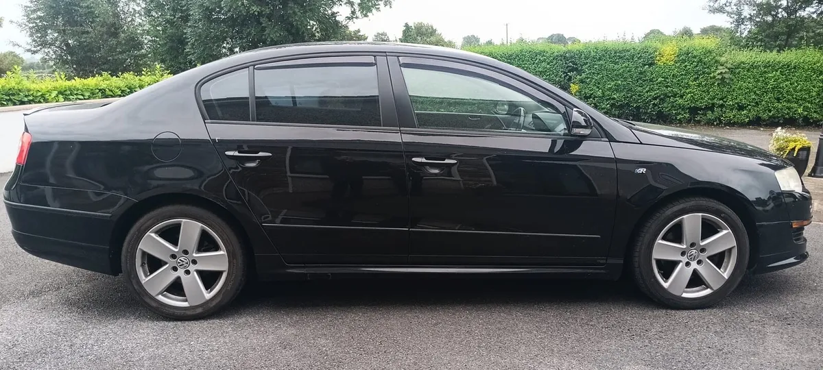 VW Passat - Image 2
