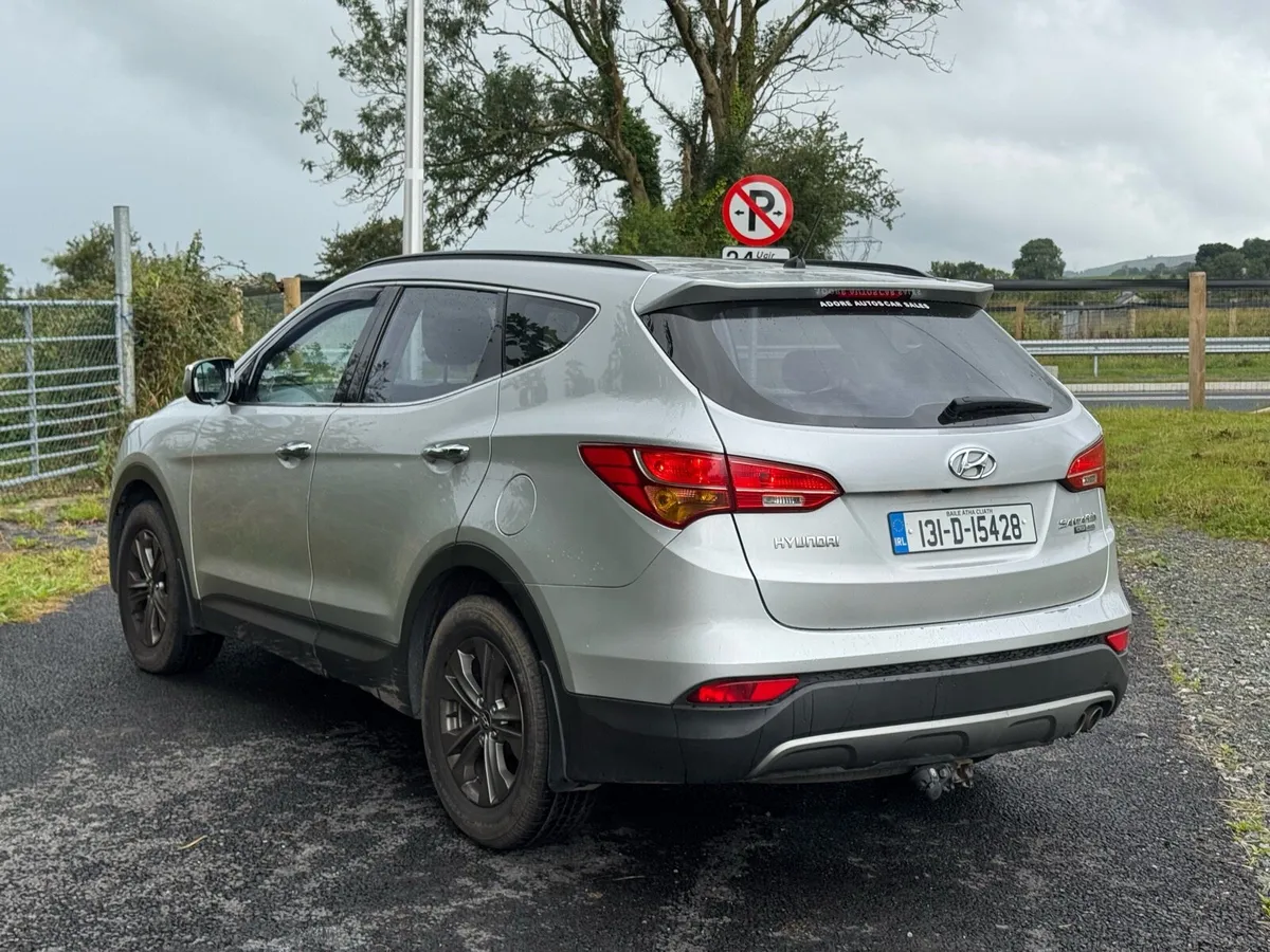 Hyundai Santa Fe 2013 2.2 4x4 7 seater - Image 4