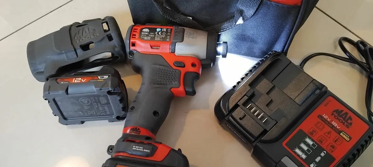 Mac Tool MCF801 12v impact Driver - Image 4