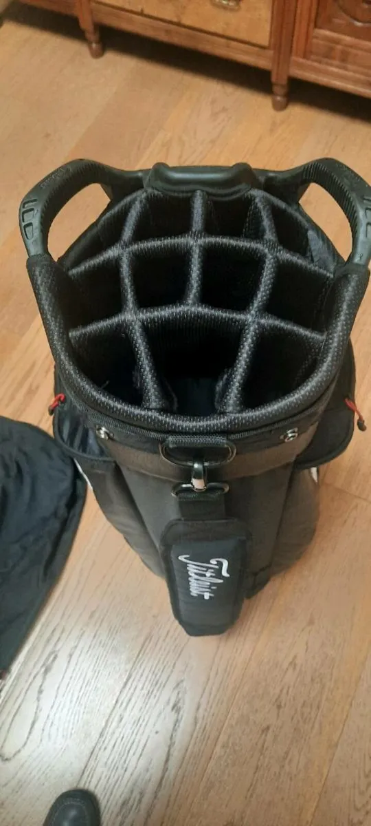 Titliest golf bag - Image 2