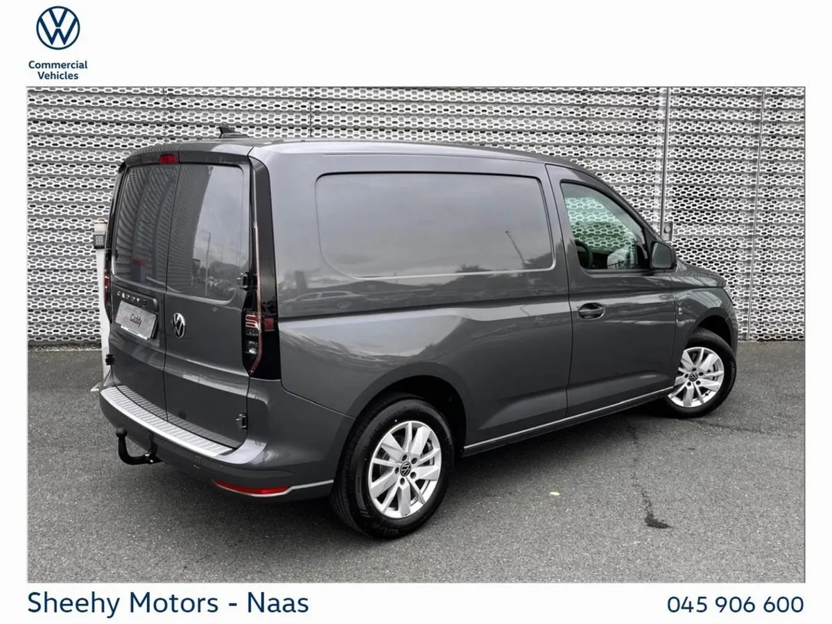 Volkswagen Caddy Cargo Edition 122HP Auto - Image 3