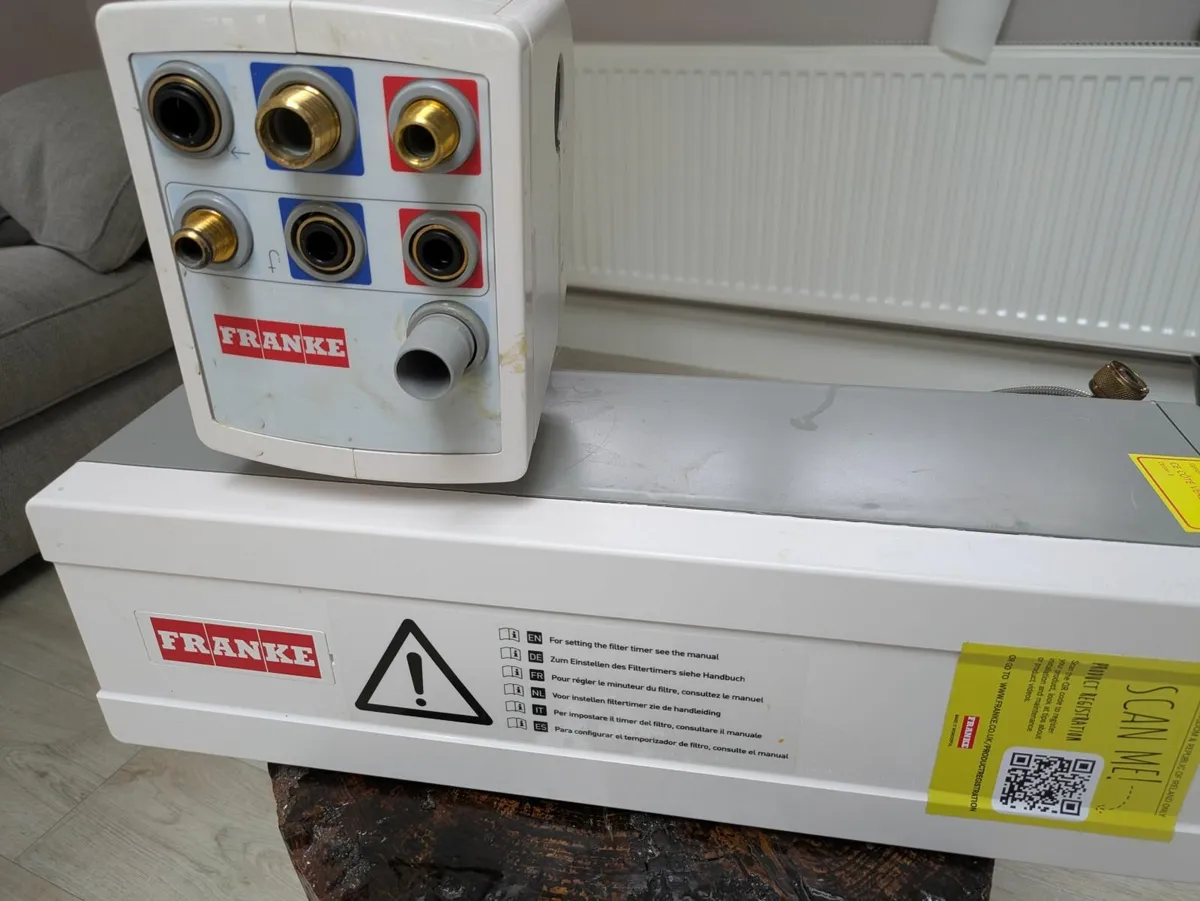 Franke Minerva Instant Boiling Water tap - Image 2