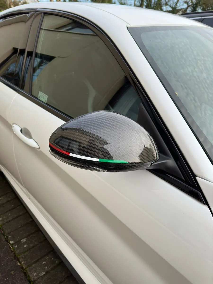 Alfa Romeo Giulia Quadrifoglio - Image 2