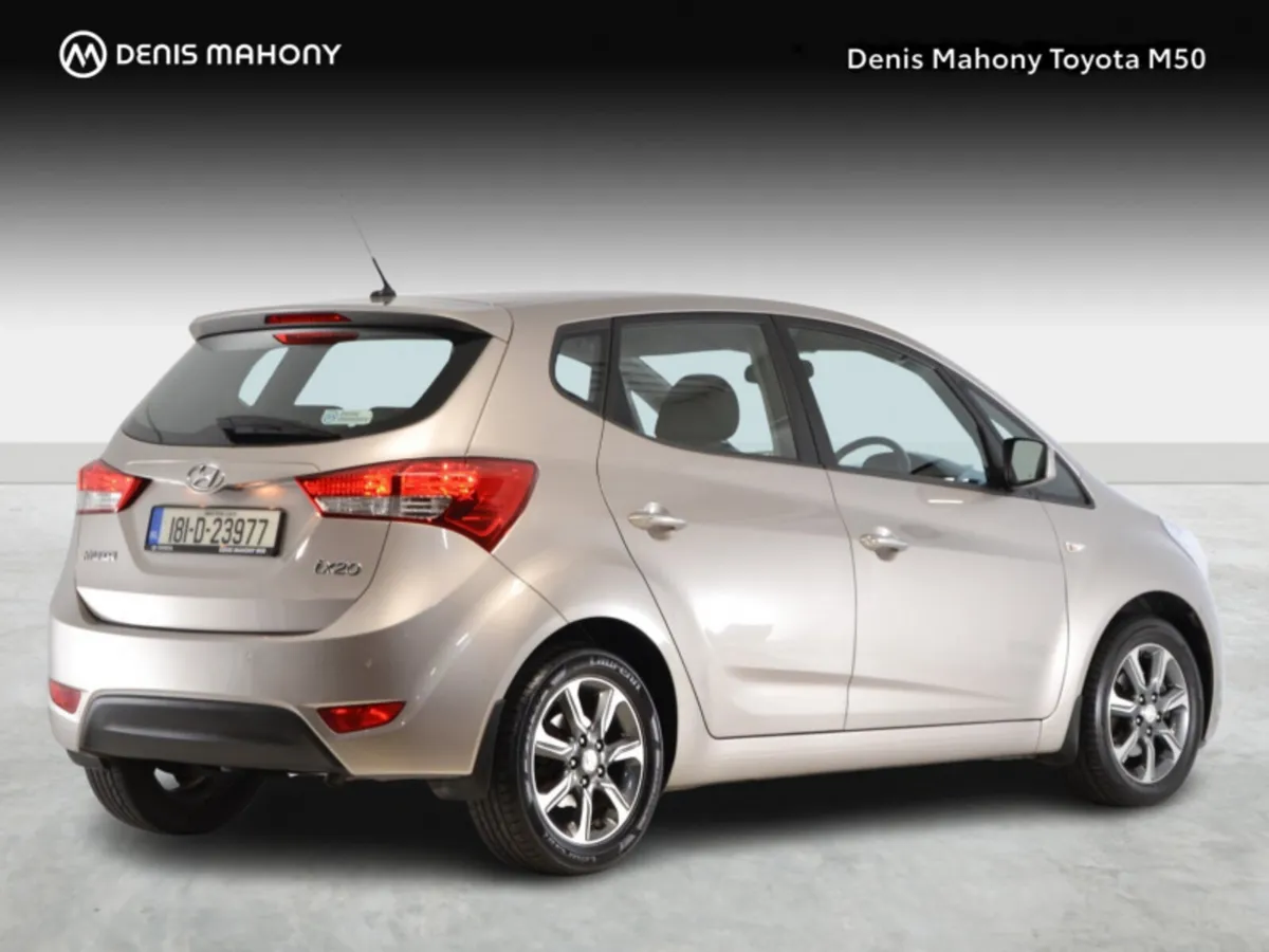 Hyundai ix20 Deluxe Auto - Image 2