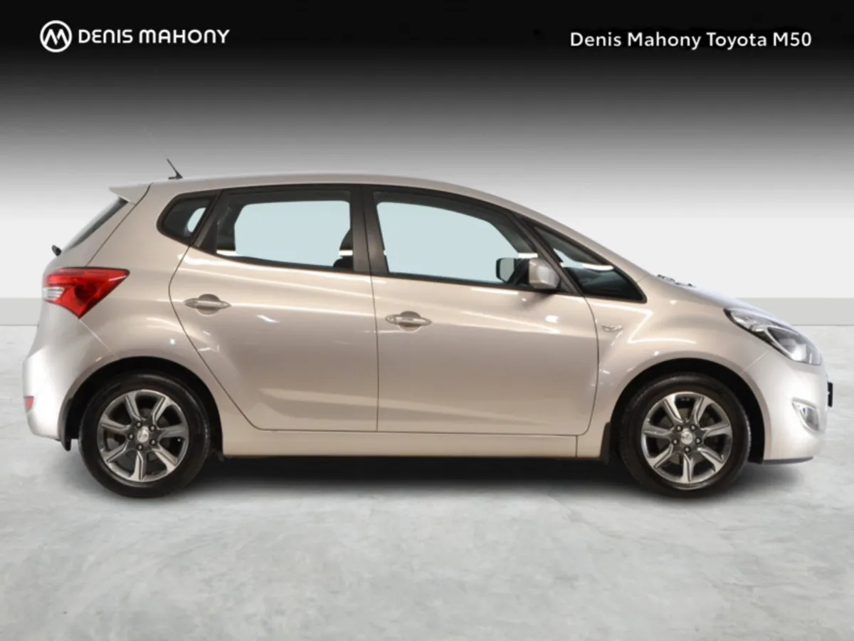Hyundai ix20 Deluxe Auto - Image 3