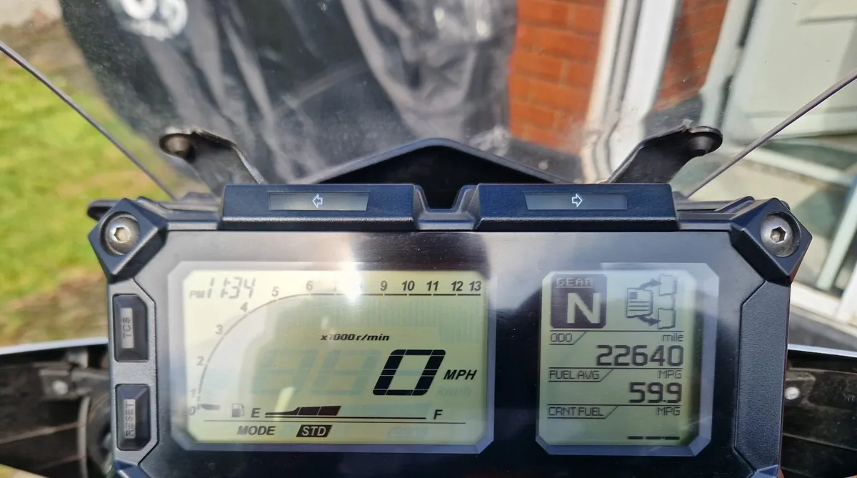 YAMAHA Tracer 900 2015 - Image 4