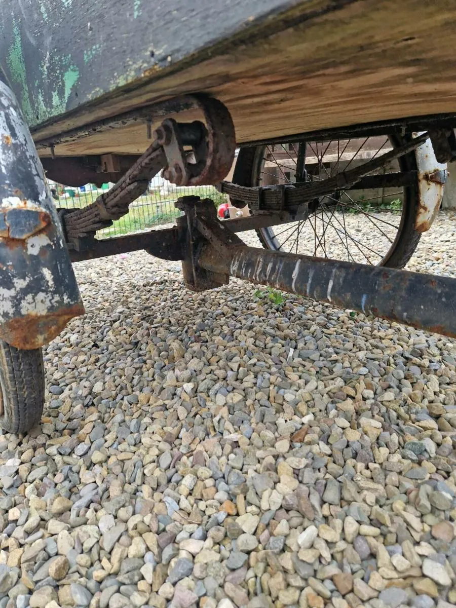 Vintage Cargo Bike - Image 4