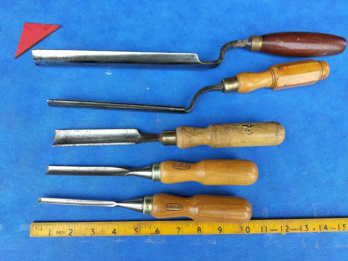 Incannelled Gouges - Image 1