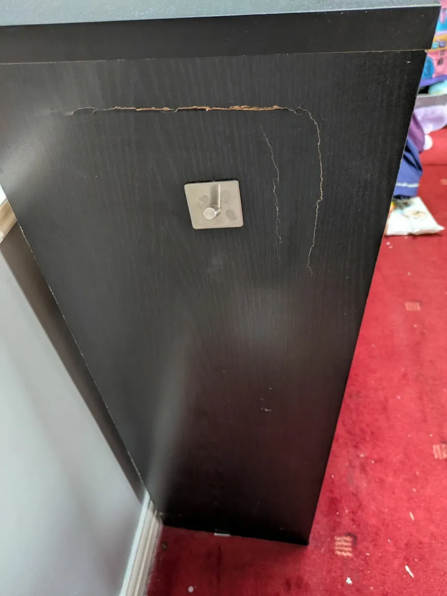 Storage unit - Image 1