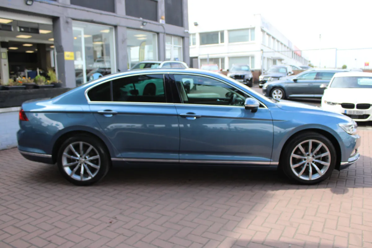 VOLKSWAGEN PASSAT 2.0TDI HIGHLINE PLUS 150BHP 4DR - Image 3