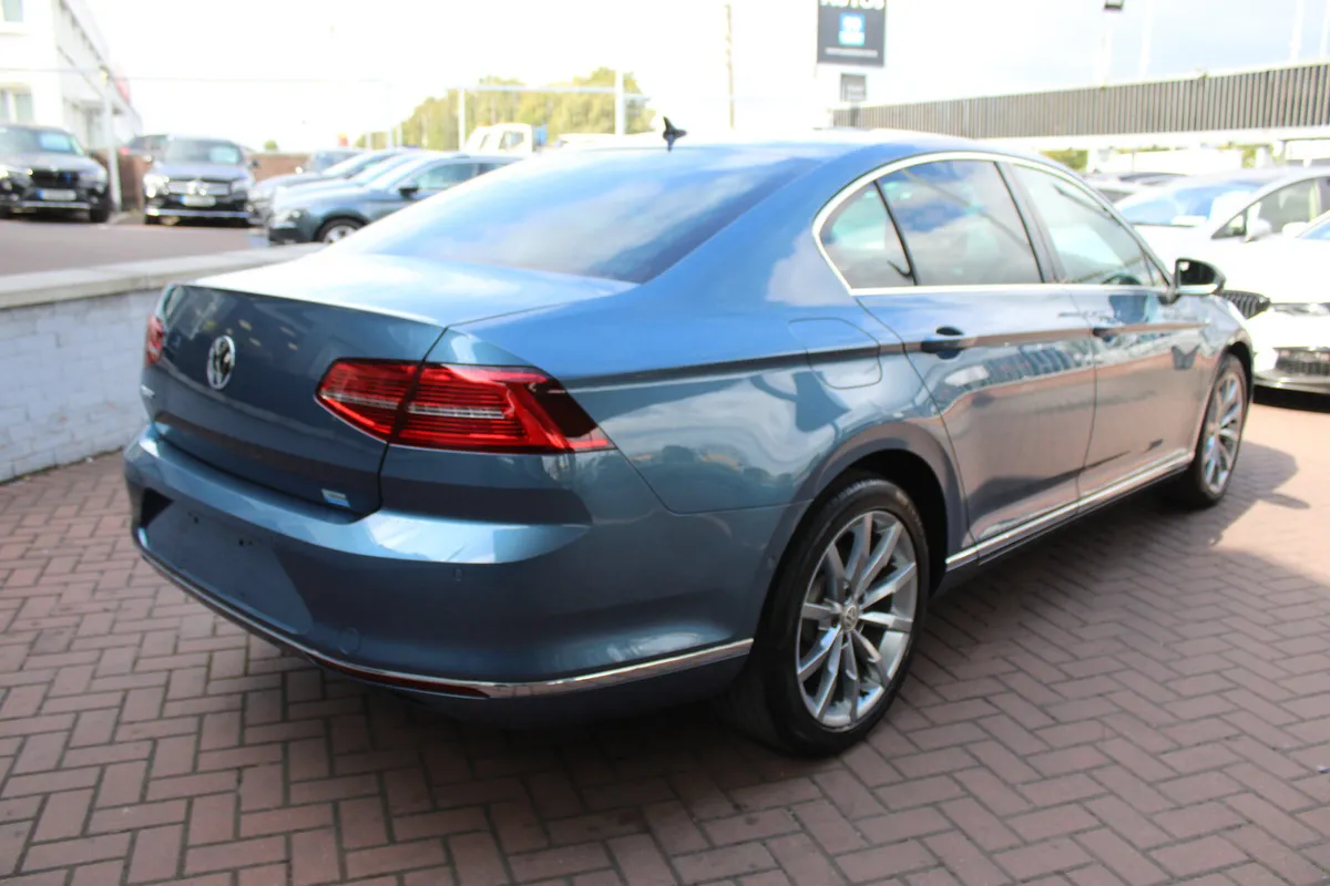 VOLKSWAGEN PASSAT 2.0TDI HIGHLINE PLUS 150BHP 4DR - Image 4