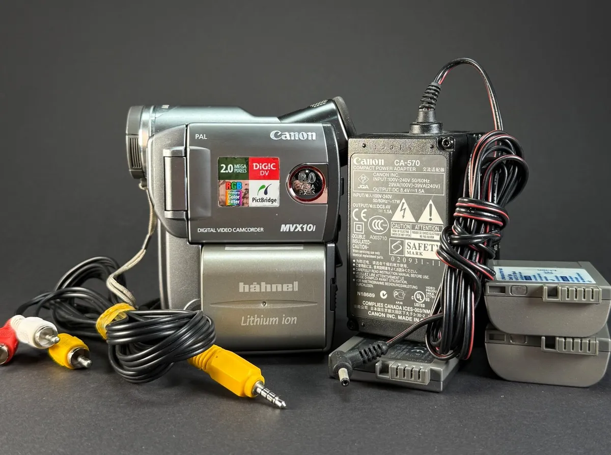 Canon MVX10i miniDV camcorder with accessories - Image 1