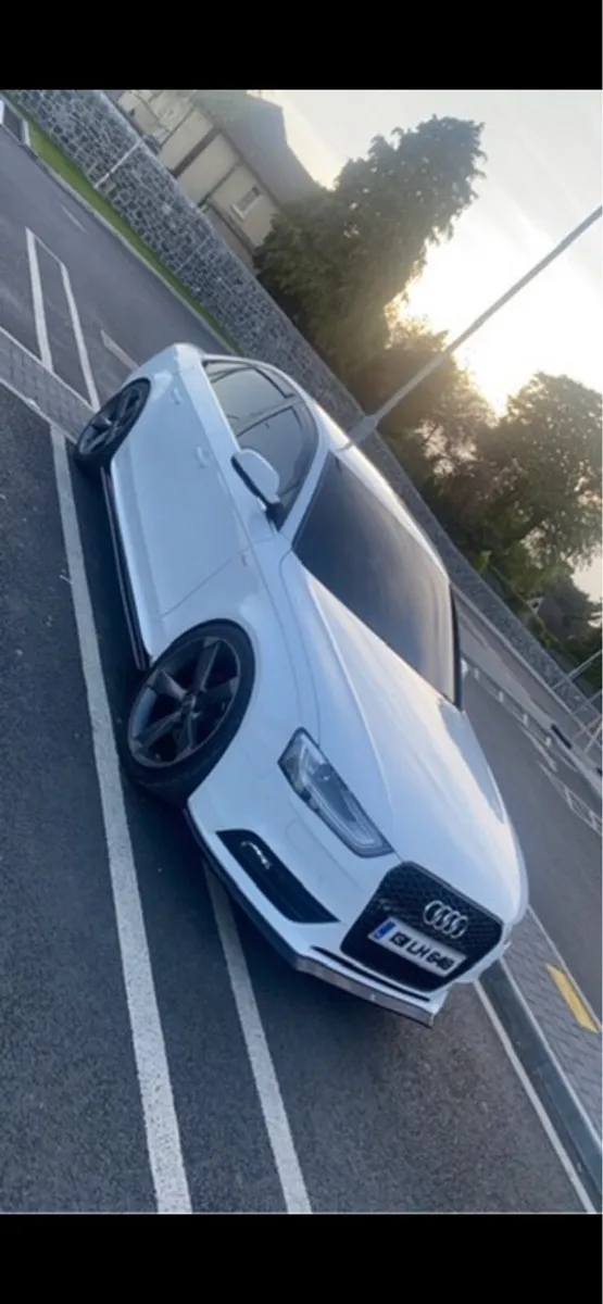 White Audi a4 - Image 2