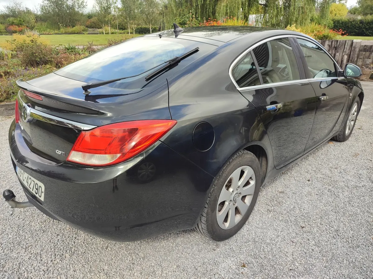 Vauxhall Insignia 2009 - Image 2