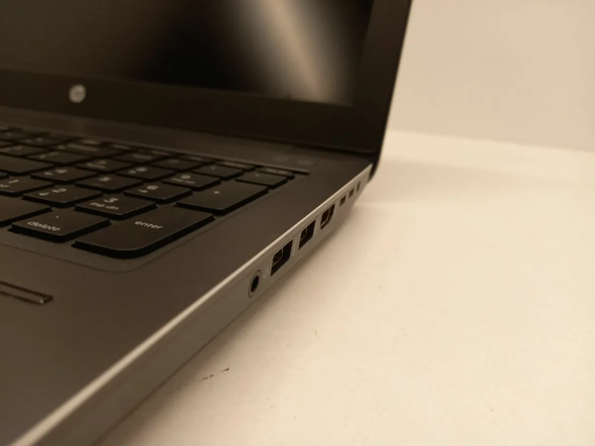 Online Auction Of A HP Zbook 15 G4 & More!! - Image 3
