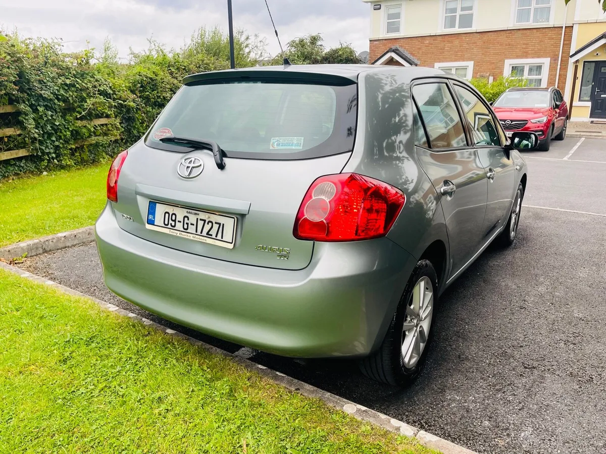 ⭐️Toyota Auris 1.3 New NCT (Low miles) Mint⭐️ - Image 4