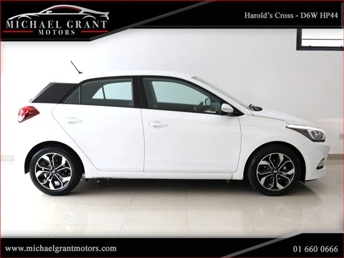 Hyundai i20 1.2 Petrol Deluxe / Low Mileage / Iri - Image 4