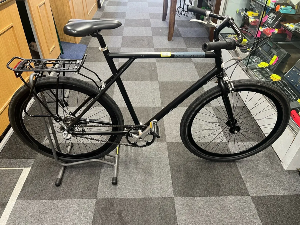 Veloretti Caferacer Bicycle - Image 1
