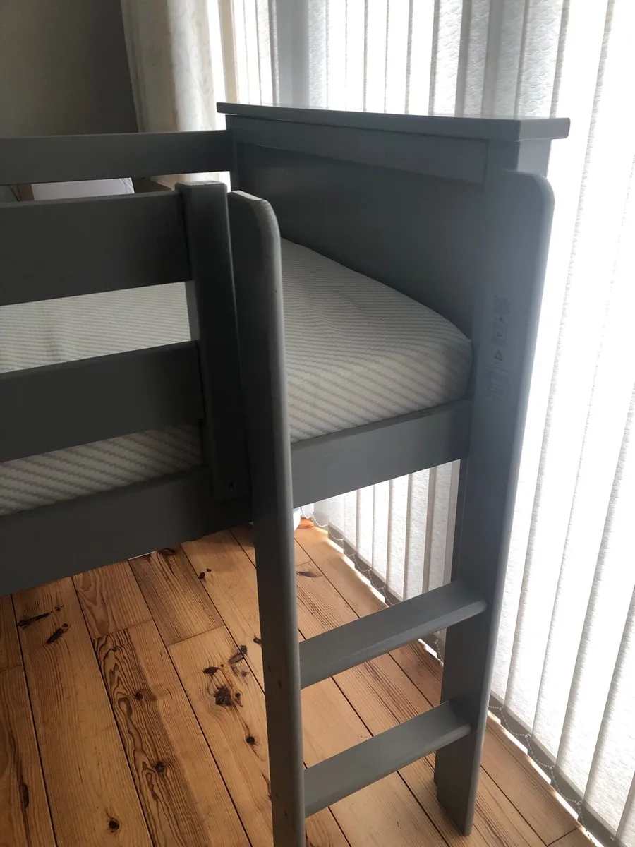 Loft bed - Image 2