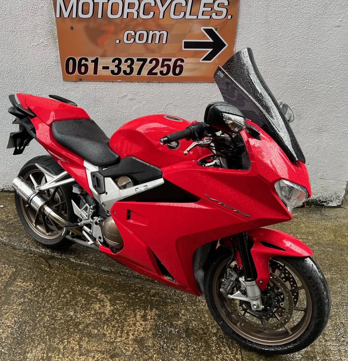 2015 Honda VFR 800 @ Meskells - Image 1