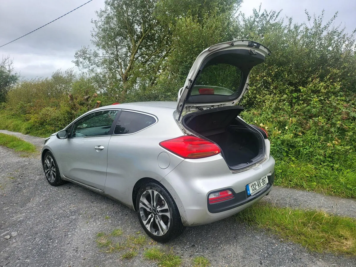 132 KIA PRO CEED 1.6 DIESEL NCT 10 /26 ,200 tax - Image 1