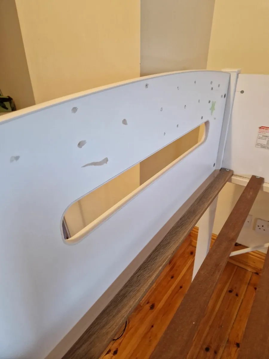 Childs Cabin Bed - Image 4