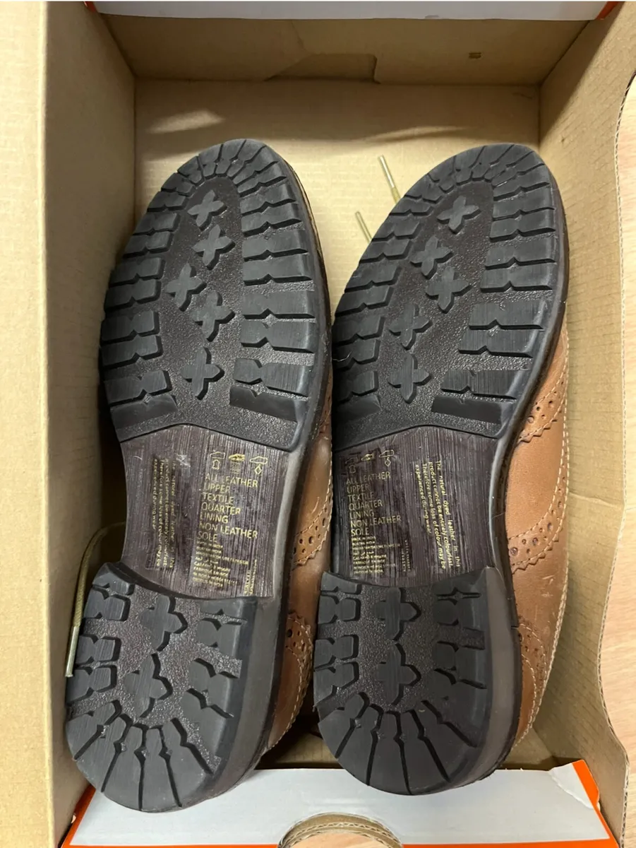 Used John Rocha Boys Shoes Perfect Condition - Image 3
