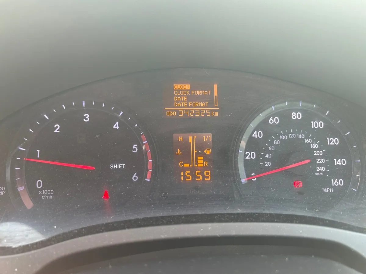 Toyota Avensis 2013 - Image 3