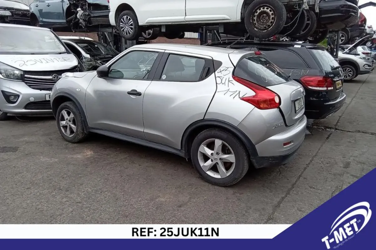 2012 NISSAN JUKE BREAKING FOR PARTS - Image 4
