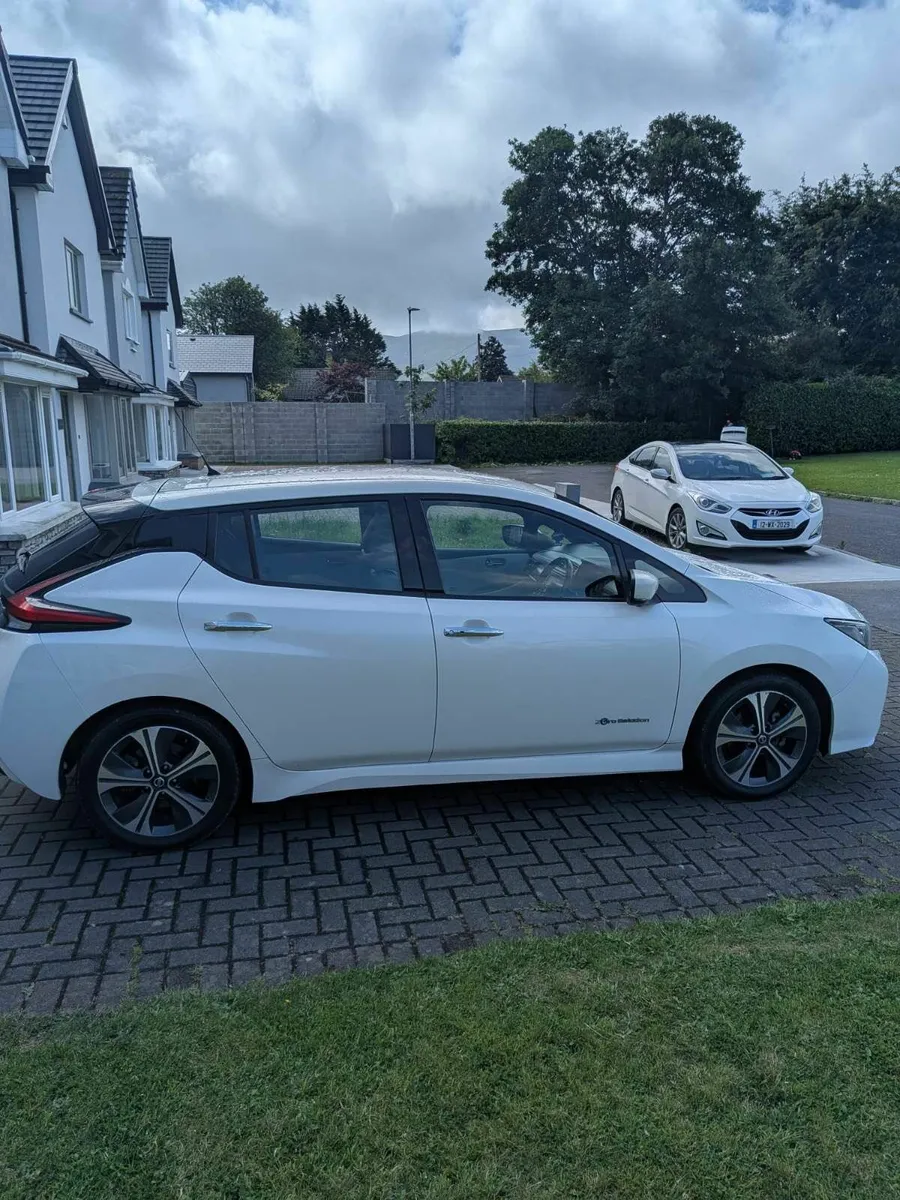 Nissan Leaf 2018 - Image 4