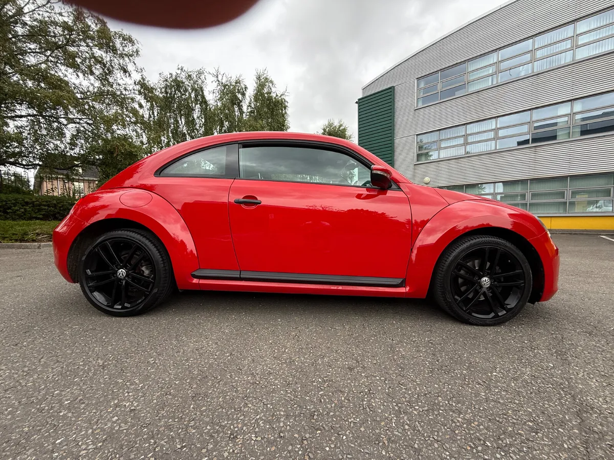 Volkswagen Beetle 1.2 TSI 6 speed manual - Image 3