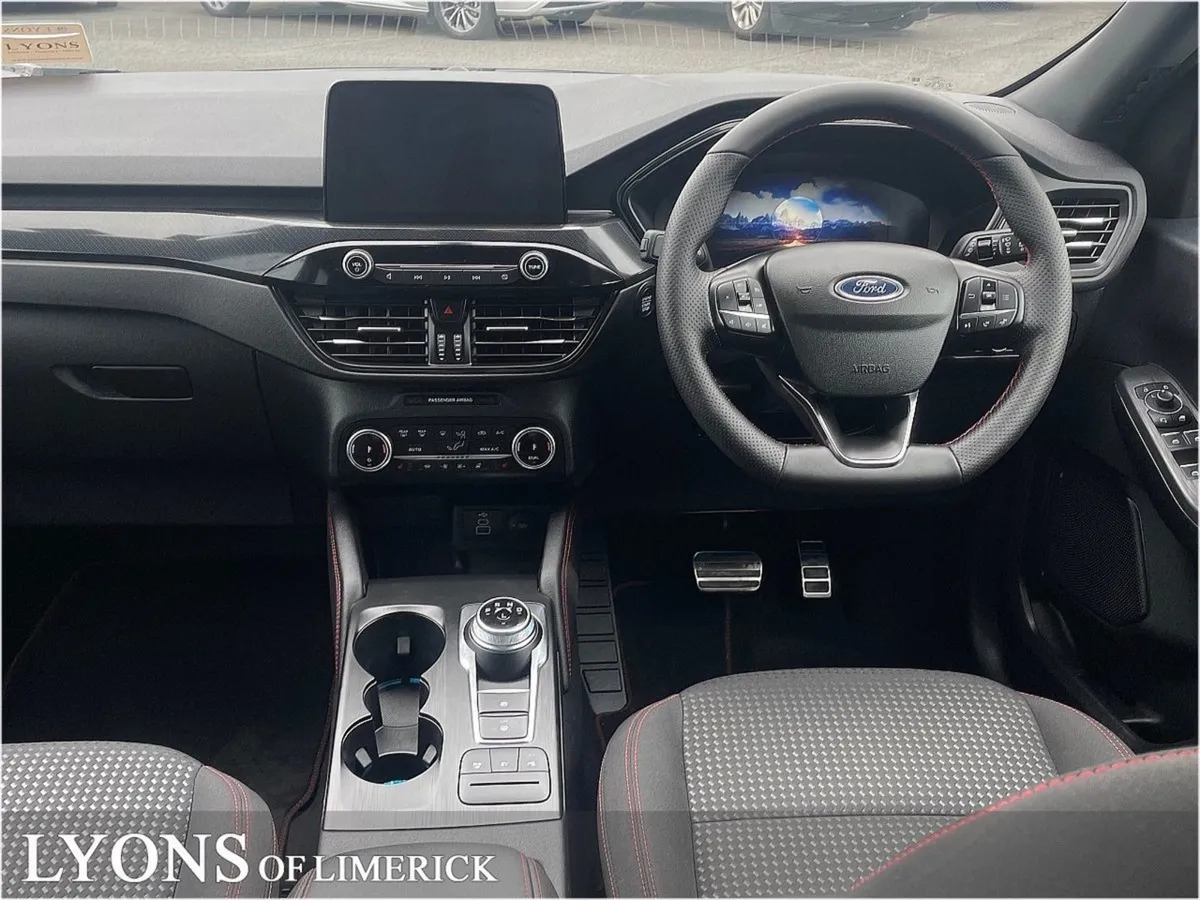 Ford Kuga 2.5 Duratec 225PS Phev St-line Auto - Image 4