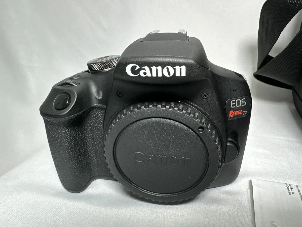 Canon EOS Rebel T7 24.1MP Digital Camera - Image 2