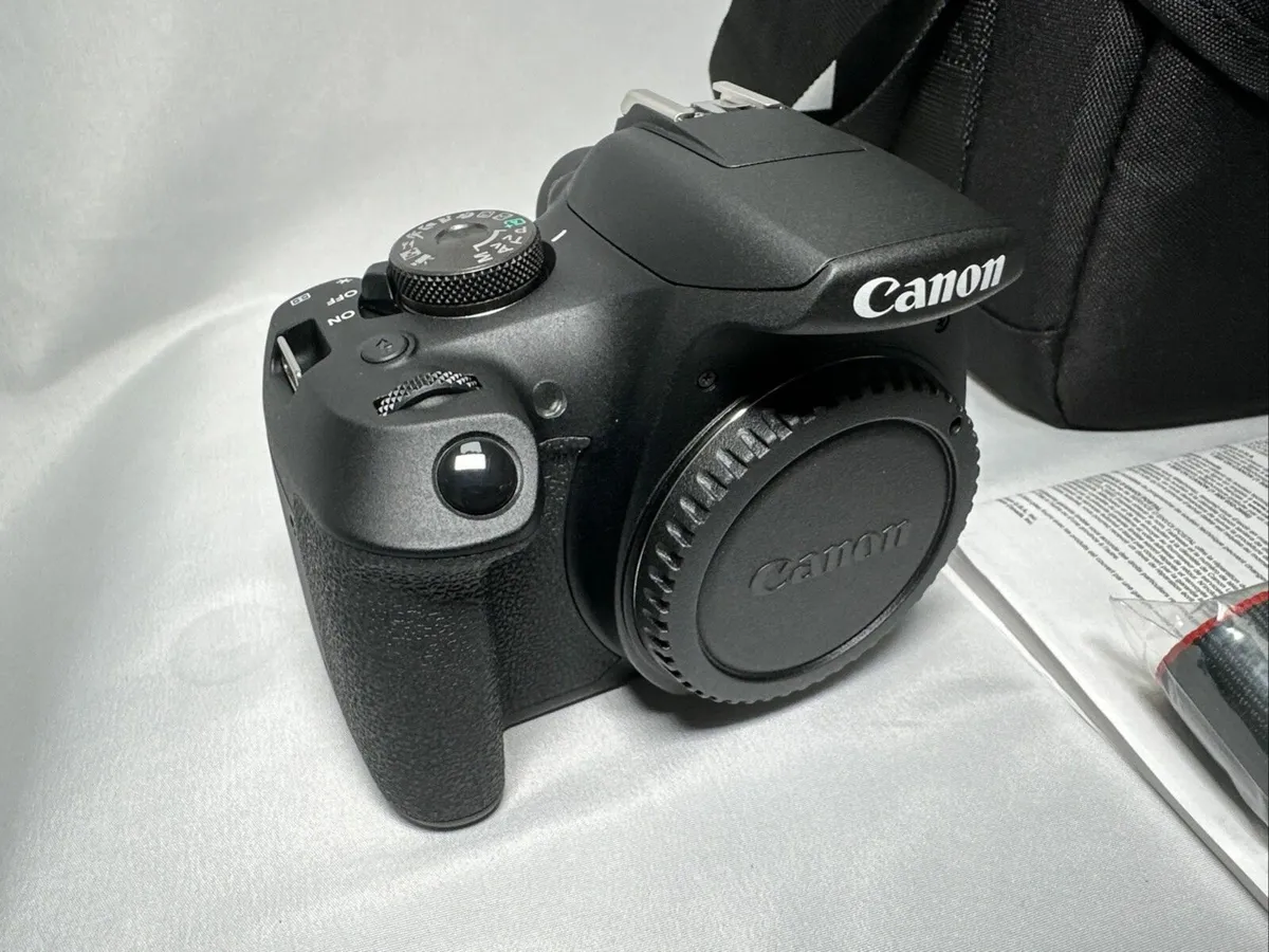 Canon EOS Rebel T7 24.1MP Digital Camera - Image 3