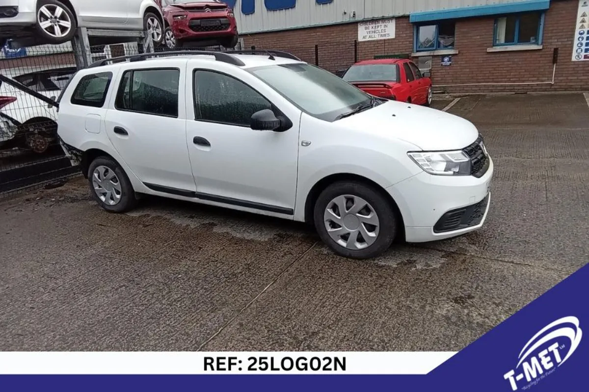 2017 DACIA LOGAN BREAKING FOR PARTS - Image 2