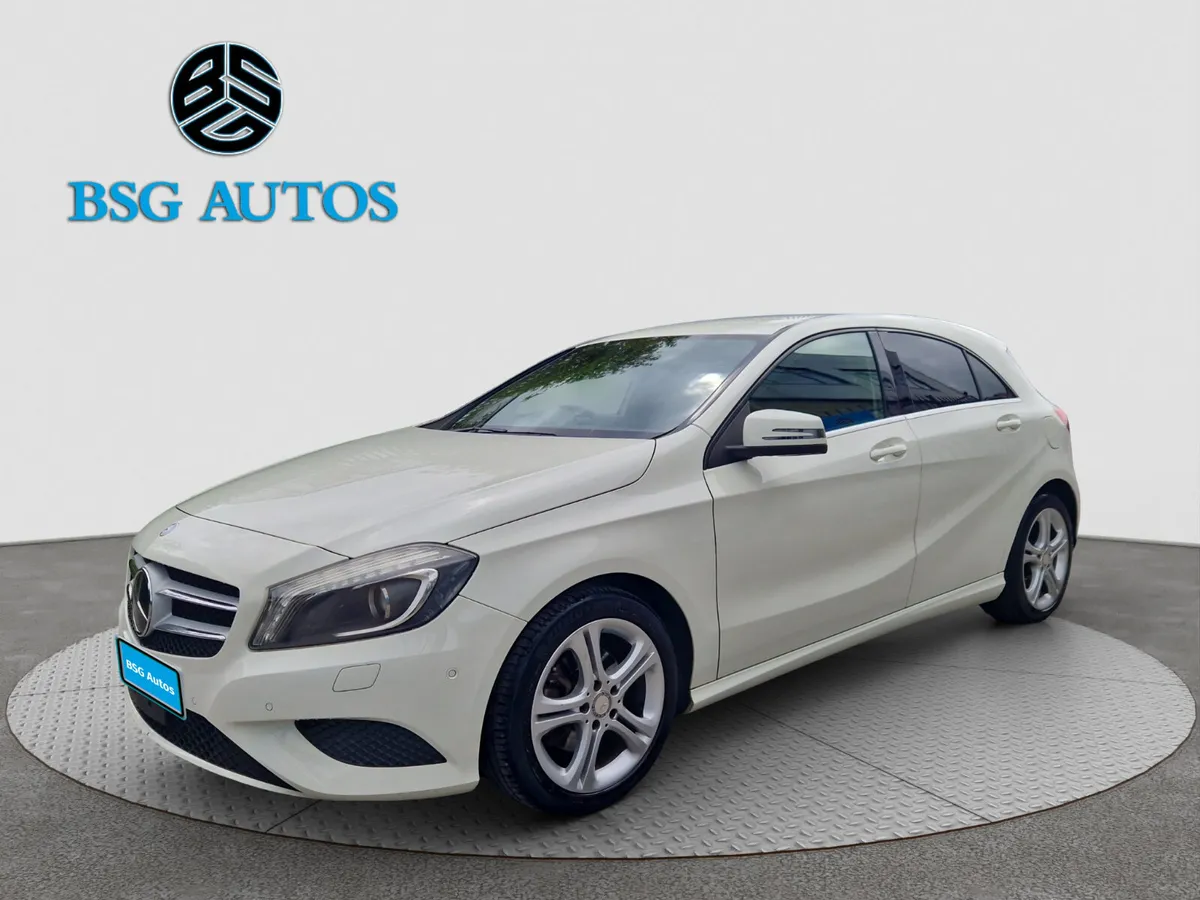 2014 MERCEDES BENZ A-CLASS  AUTO * LOW MILES 41K* - Image 3