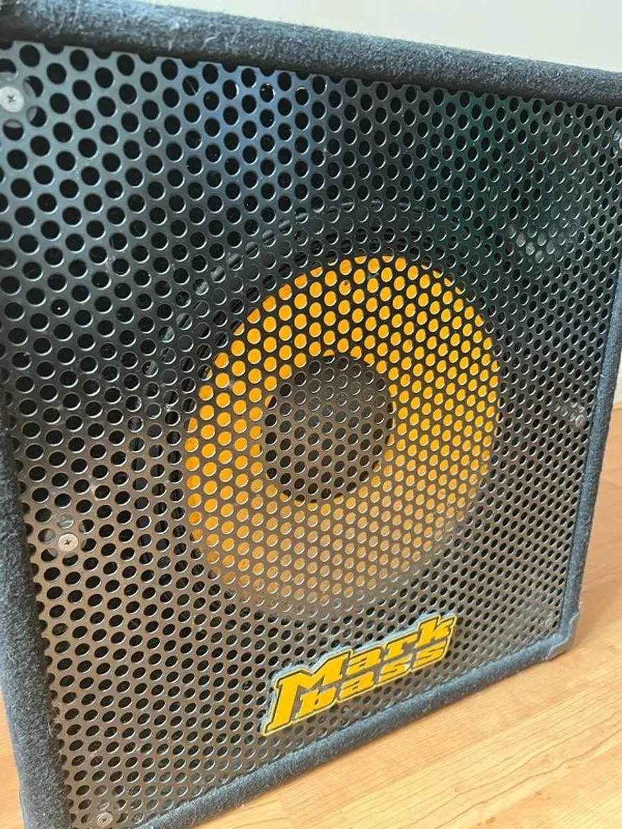 Markbass cabinet . All details in photos . - Image 1
